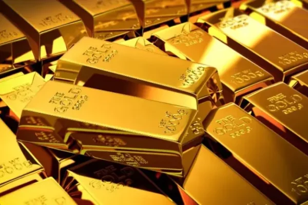 Gold Surges Past $4,000 As Investors Seek Refuge From Global Uncertainty