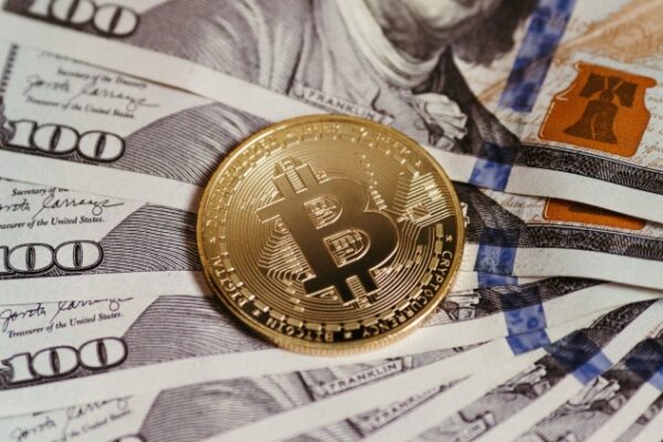 Congress Eyes Tighter Crypto Reporting Rules to Curb Tax Evasion