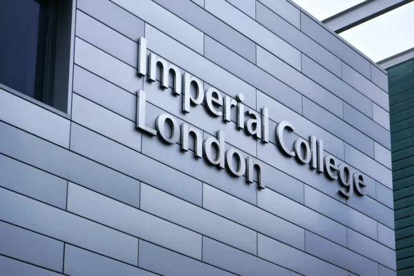 Imperial College plans AI research tower in West London with labs and public spaces by 2029.