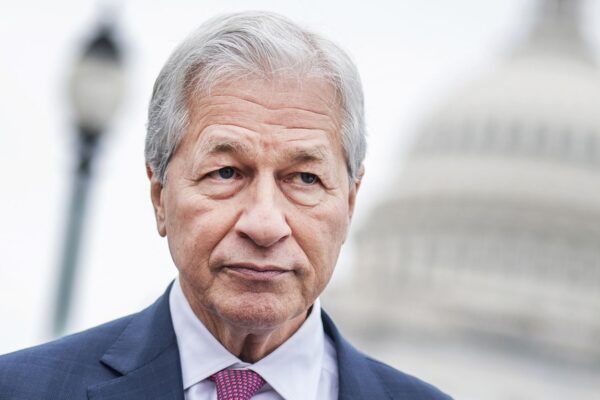 Jamie Dimon Warns of Possible Stock Market Correction Amid AI-Fueled Rally