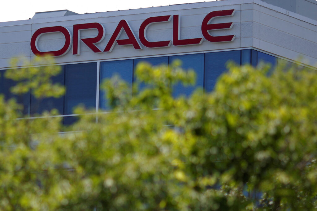 Oracle Cuts Hundreds of Jobs Despite Major Profits and AI Data Center Growth
