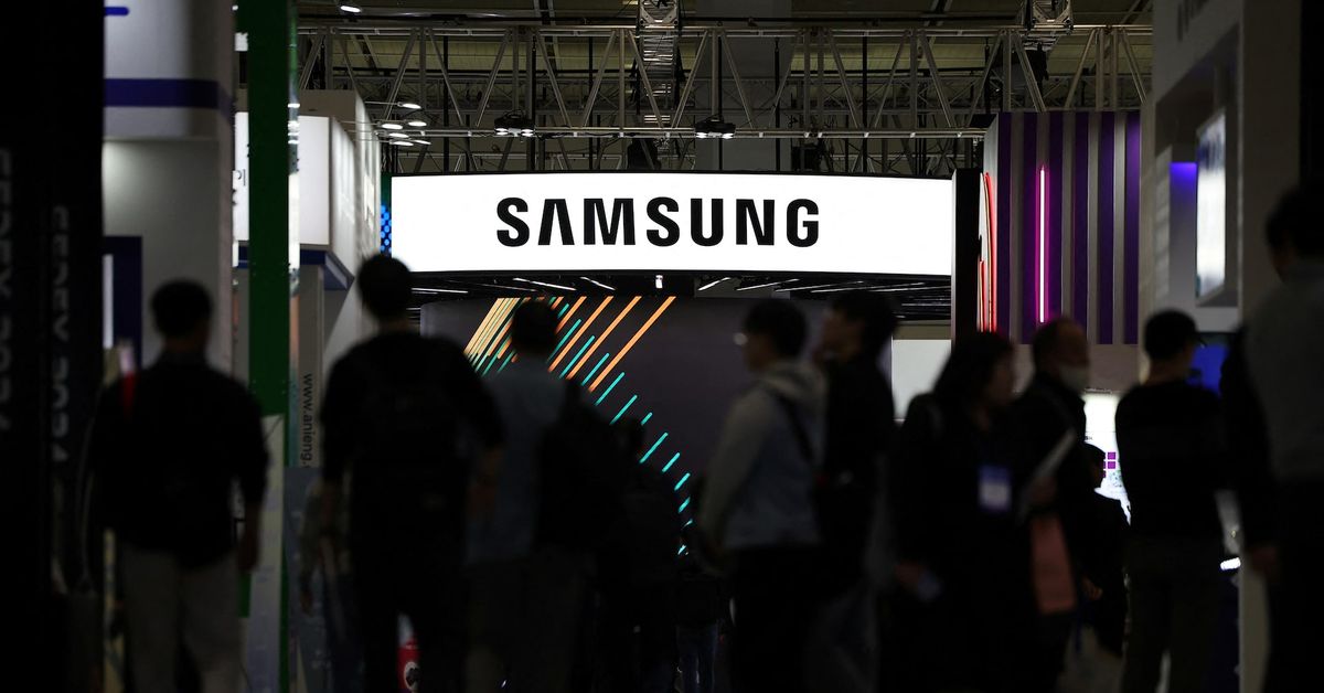 Samsung Electronics family to sell $1.2 bln stake amid share rally