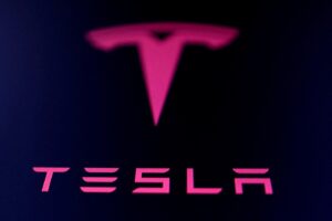 Tesla to Unveil ‘Cybercab’ at Shanghai Expo in Early November