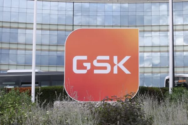 GSK Raises 2025 Outlook on Strong HIV and Cancer Drug Sales