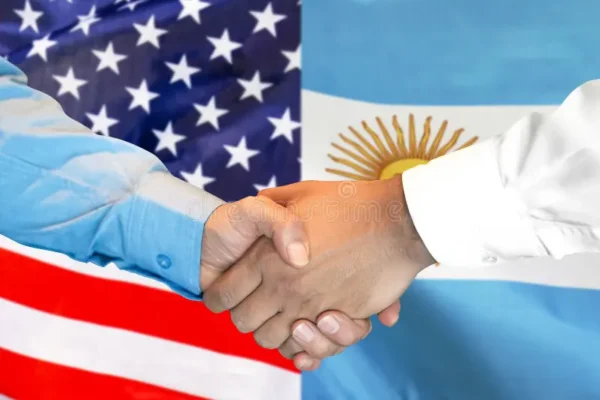 US Faces High-Stakes Bet on Argentina as Peso Struggles Despite Support
