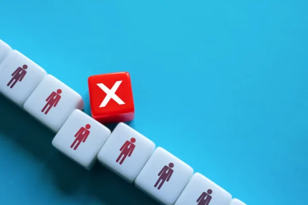 Wells Fargo and Pfizer CEOs Warn U.S. May Lose Edge to China Amid Innovation Race