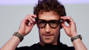 Mark Zuckerberg Unveils Meta Smart Glasses Blending AI and Everyday Life