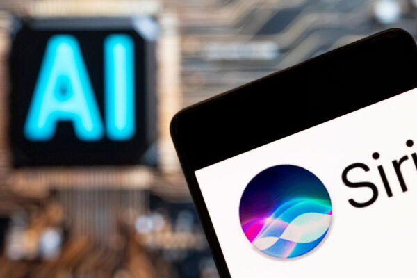 Apple to Power New Siri with Google's Massive Gemini AI Model in $1 Billion Deal