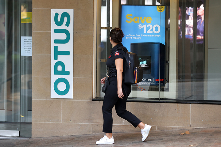 Australia’s Optus CEO Apologises After Emergency-Line Outage, Refuses to Resign