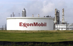 Exxon Mobil Outpaces Rivals as Energy Giant Extends Its Stock Market Lead