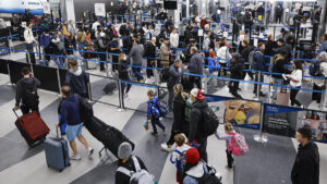 Government Shutdown Puts U.S. Air Travel Under Strain as Controllers Work Without Pay