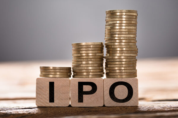 Missouri’s Central Bancompany Eyes $426.7 Million U.S. IPO — Rare for U.S. Bank