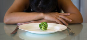 Severe Eating Disorders Linked to Early Organ Damage and Higher Mental Health Risks, Study Finds