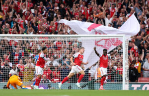 Arsenal Extend Premier League Lead to Five Points as Villa Surges and Brighton Rise to Third
