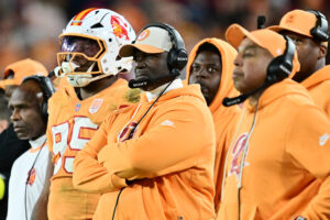 Falcons Stun Buccaneers with Massive 15-Point Fourth Quarter Comeback on TNF