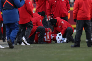 Mahomes Tears ACL in Chiefs' Crushing Loss to Chargers, Effectively Ending Playoff Hopes