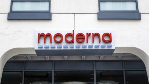 Moderna Secures Up to $54.3M Funding from Global Coalition to Advance Bird Flu Vaccine