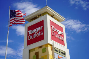 Tanger CEO Stephen Yalof Reports Surprising Surge in Holiday Outlet Shopping and Consumer Optimism