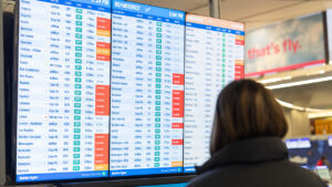 Winter Storm Travel Chaos: Thousands of Flights Cancelled as Brutal Arctic Blast Hits US Hubs