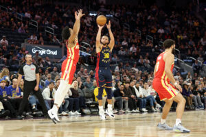 Hawks Outshine Warriors With Late Scoring Surge in High-Stakes Victory