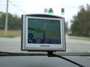 TomTom Forecasts Revenue Stability Before Anticipated 2027 Growth