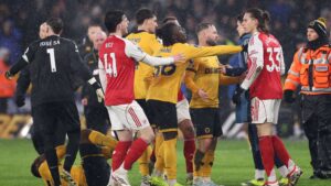 Arsenal Targets Consecutive London Derby Victories as Manchester City Intensifies Title Race