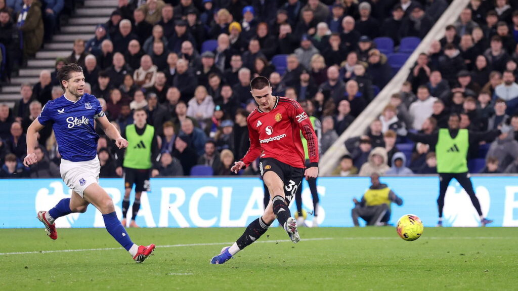 Benjamin Sesko Strikes Late to Earn Manchester United Vital Victory Over Everton