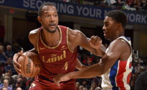 Cleveland Cavaliers Face Detroit Pistons in Crucial Eastern Conference Battle for Top Seed