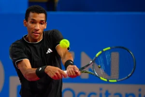 Felix Auger-Aliassime Secures Dubai Semi-Final Berth With Dominant Quarter-Final Victory