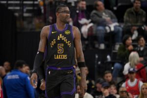 Lakers Center Deandre Ayton Detained in Bahamas on Marijuana Charge