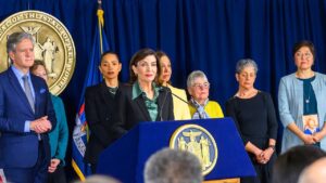 New York Governor Signs Law Letting Terminally Ill Residents Choose Medical Aid in Dying