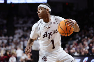 Texas A&M Upsets No. 21 Tennessee as Ny’Ceara Pryor Dominates with Double-Double