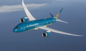 Vietnam Airlines Confirms $8.1B Boeing Order for 50 737-8 Jets in Major Fleet Expansion