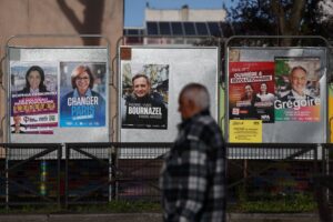 French Municipal Elections Serve as Crucial Test for Far-Right Momentum Ahead of Presidency