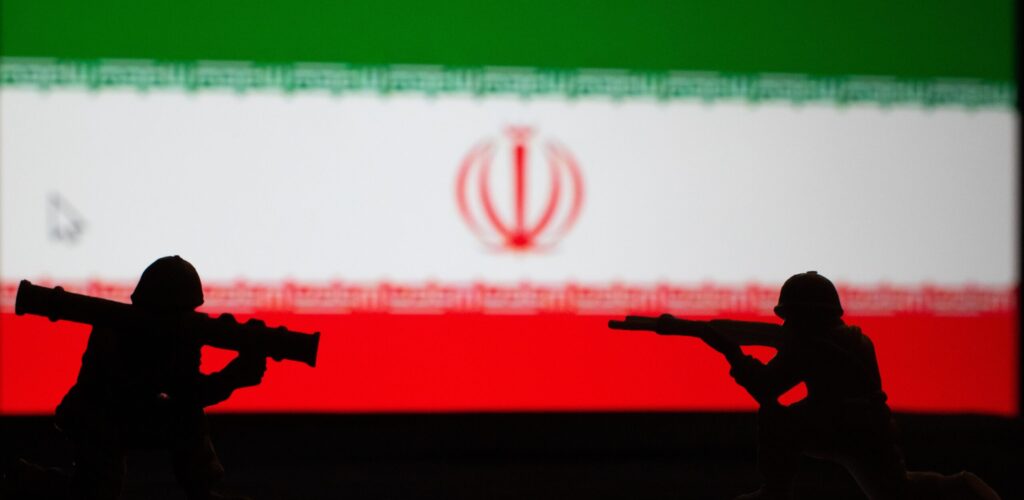 Israeli Intelligence Questions Potential Collapse of Tehran Government Despite Regional War