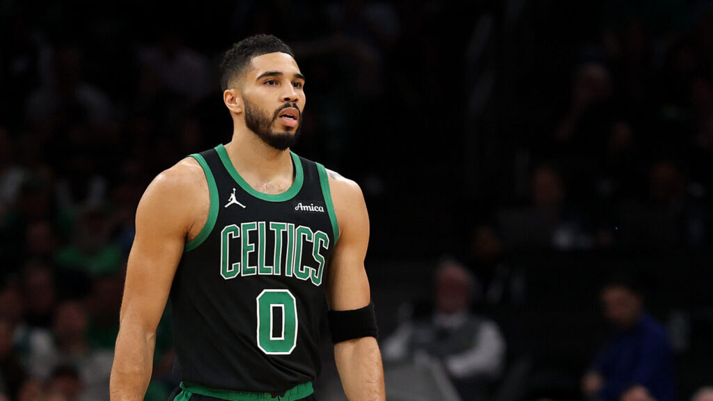 Jayson Tatum Could Make Season Debut for Celtics in High-Stakes Mavericks Matchup