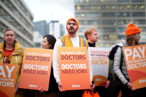 NHS Leaders Warn of Critical Patient Risk as Resident Doctors Begin New Strike Action