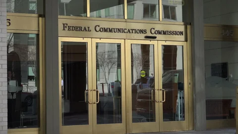 FCC Moves to Bar All Chinese Labs From U.S. Electronics Testing