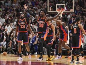 Knicks Conquer Celtics to Push Home Winning Streak to Six