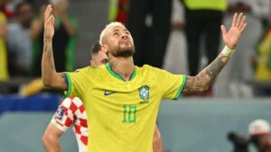 Neymar’s World Cup Hopes Depend on Performance, Not Sentiment