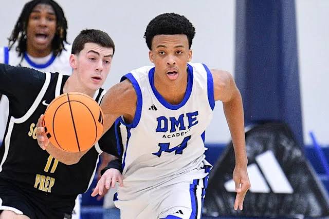 Kentucky Secures Commitment from Five-Star Recruit Ryan Hampton