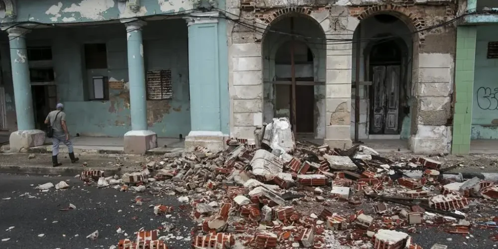 Strong Earthquake Strikes Off Eastern Cuba Amid National Power Crisis
