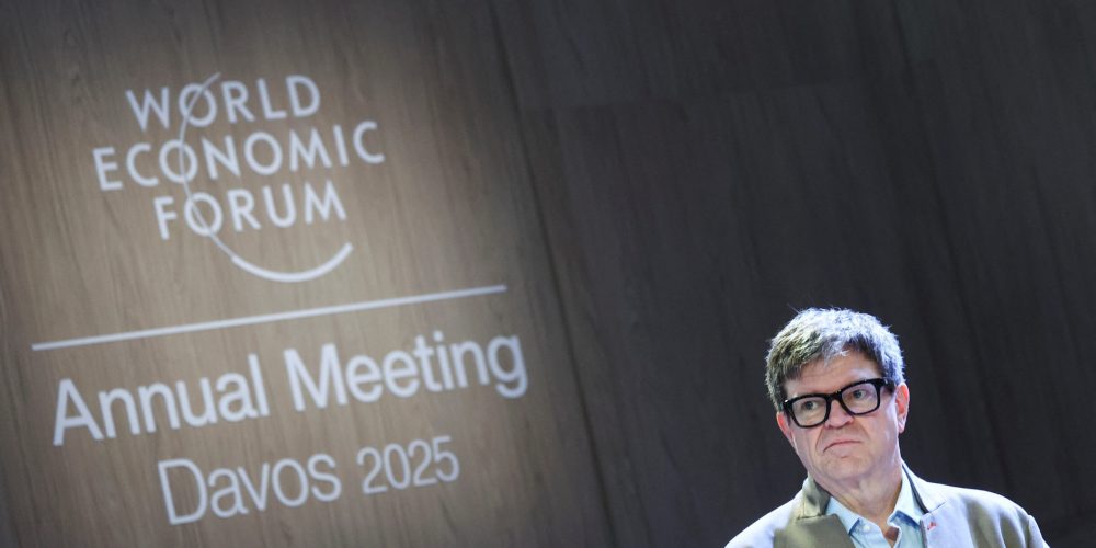 AI Godfather Yann LeCun to Quit Meta, Launch Startup to Challenge LLMs