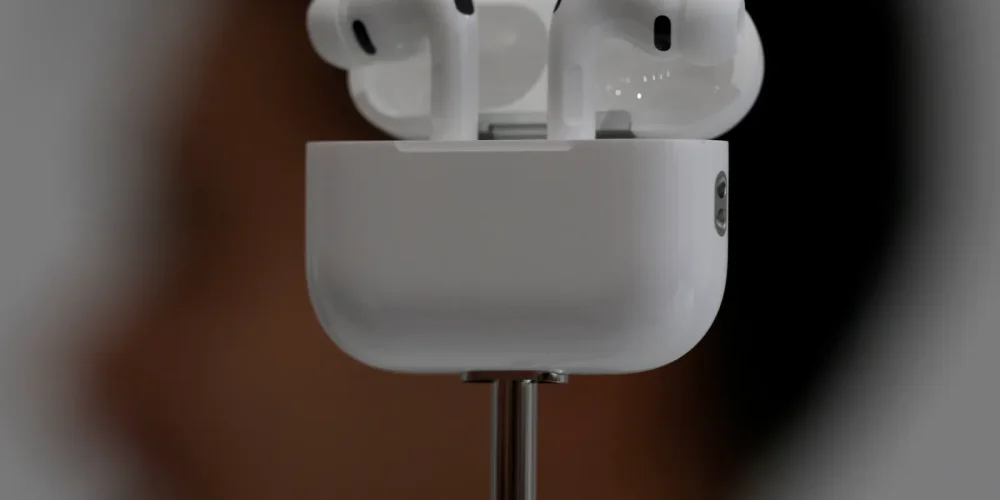 Apple’s New AirPods Can Translate Languages in Real Time