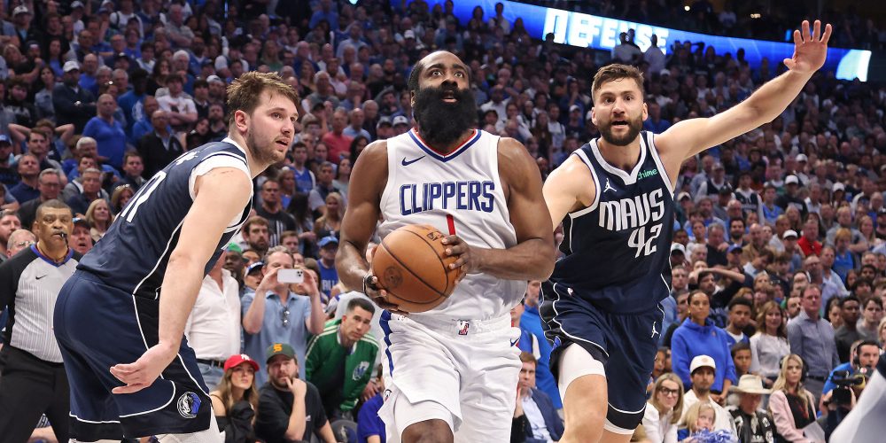 Clippers Survive Late Mavericks Rally to Secure Narrow 108-105 Victory