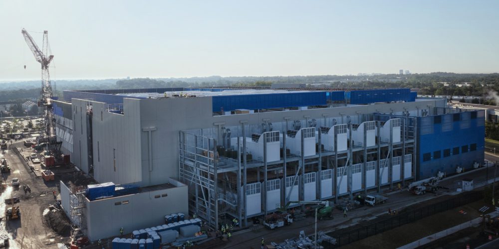 Data Center Expansion Threatens Global Climate Goals as Energy Demand Surges