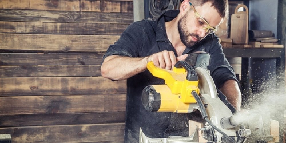 Power Giant Faces Lawsuits Over Workers Developing Asthma from Wood Dust Exposure