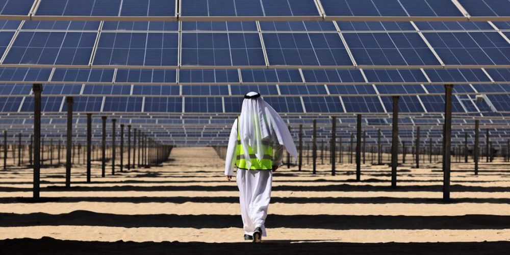 Dubai Races Toward 100% Clean Energy by 2050 with AI and Solar Power