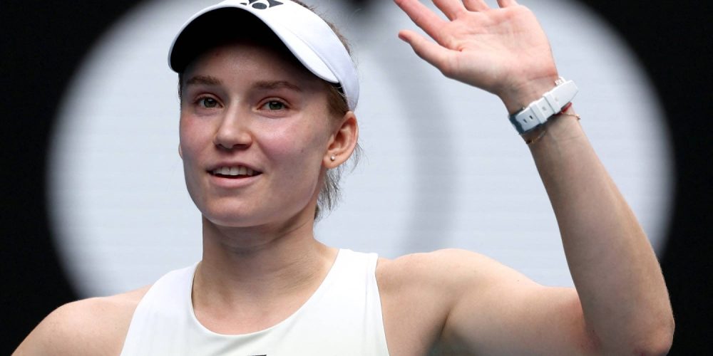 Elena Rybakina Overpowers Iga Swiatek to Reach Australian Open Semi-Finals