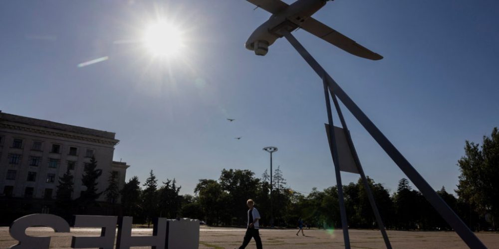 Estonian Officials Report Drone Strike on Russian Power Station Near Border